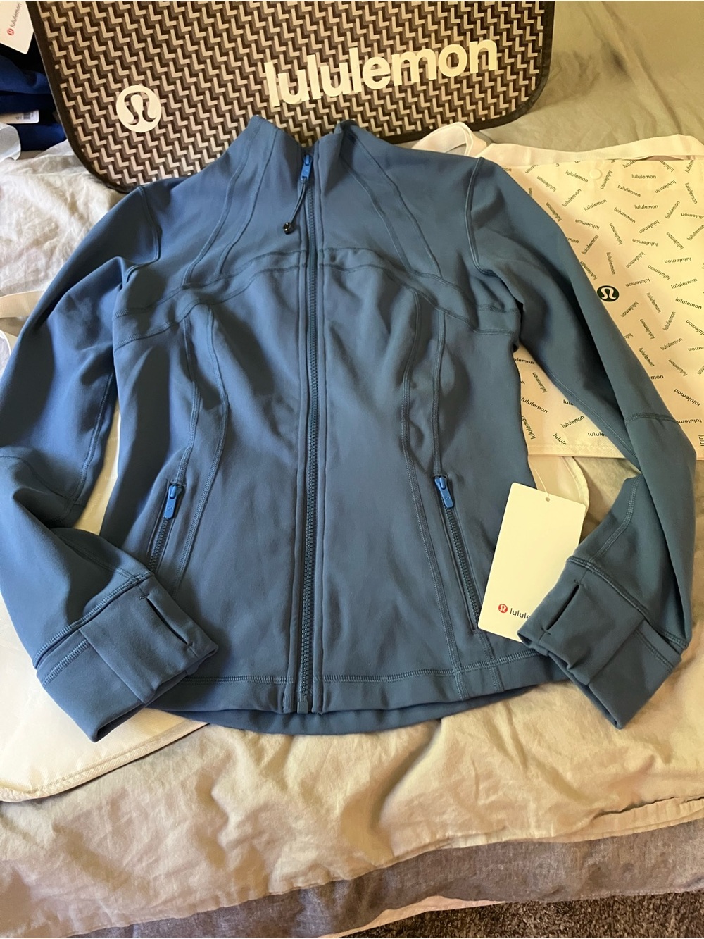 NWT Lululemon Define Jacket *Luon, Sz 8, PITCH BLUE